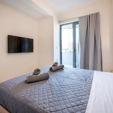 2 Bedroom Koshomes1 Appartement