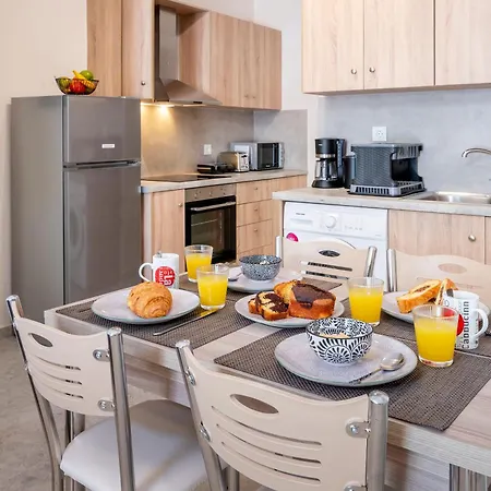 2 Bedroom Koshomes1 Appartement *