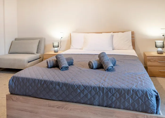 2 Bedroom Koshomes1 Apartman Kosz