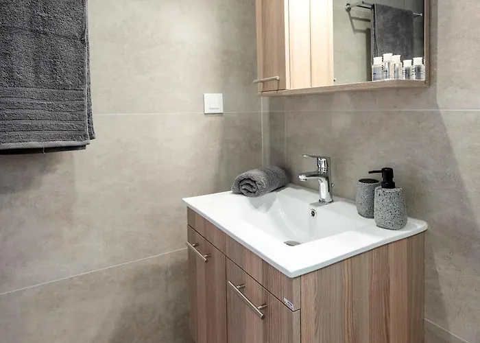 Apartman 2 Bedroom Koshomes1 *