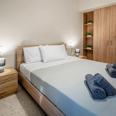 Apartament 2 Bedroom Koshomes1