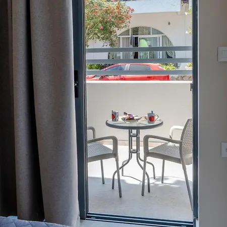 Apartamento 2 Bedroom Koshomes1